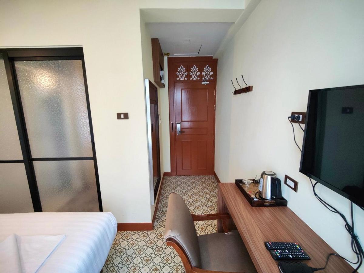 Baan Chao Khun Hotel Ban Khlong Lat Bua Khao エクステリア 写真